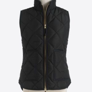 J.Crew Black Quilted Puffer Vest 🖤
